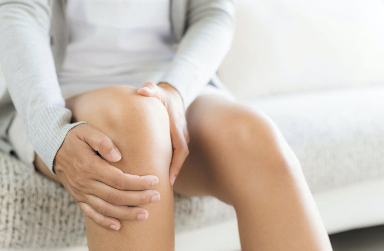 League City What Causes Sudden Knee Pain without Injury?