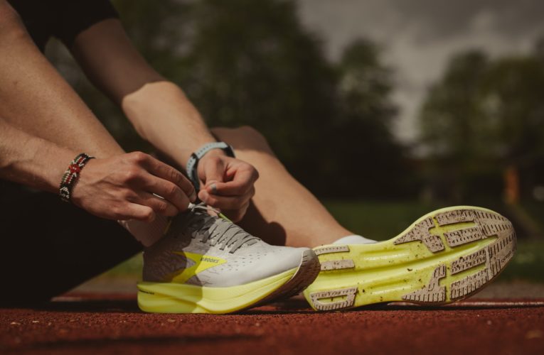 League City: Reduce Pain from Muscle Strain or Injury Faster with Curewave Laser